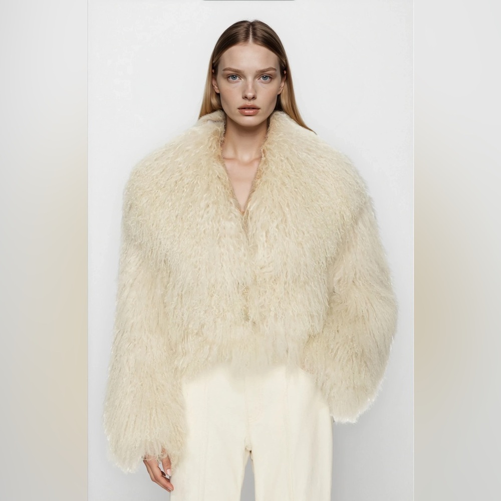 KOIR 100% pure Monogolian lamb Fur Coat ivory helsa revolve - Picture 3 of 15